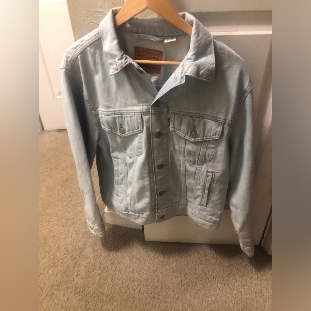 Levi's Women's Light Blue Denim Jacket Size L